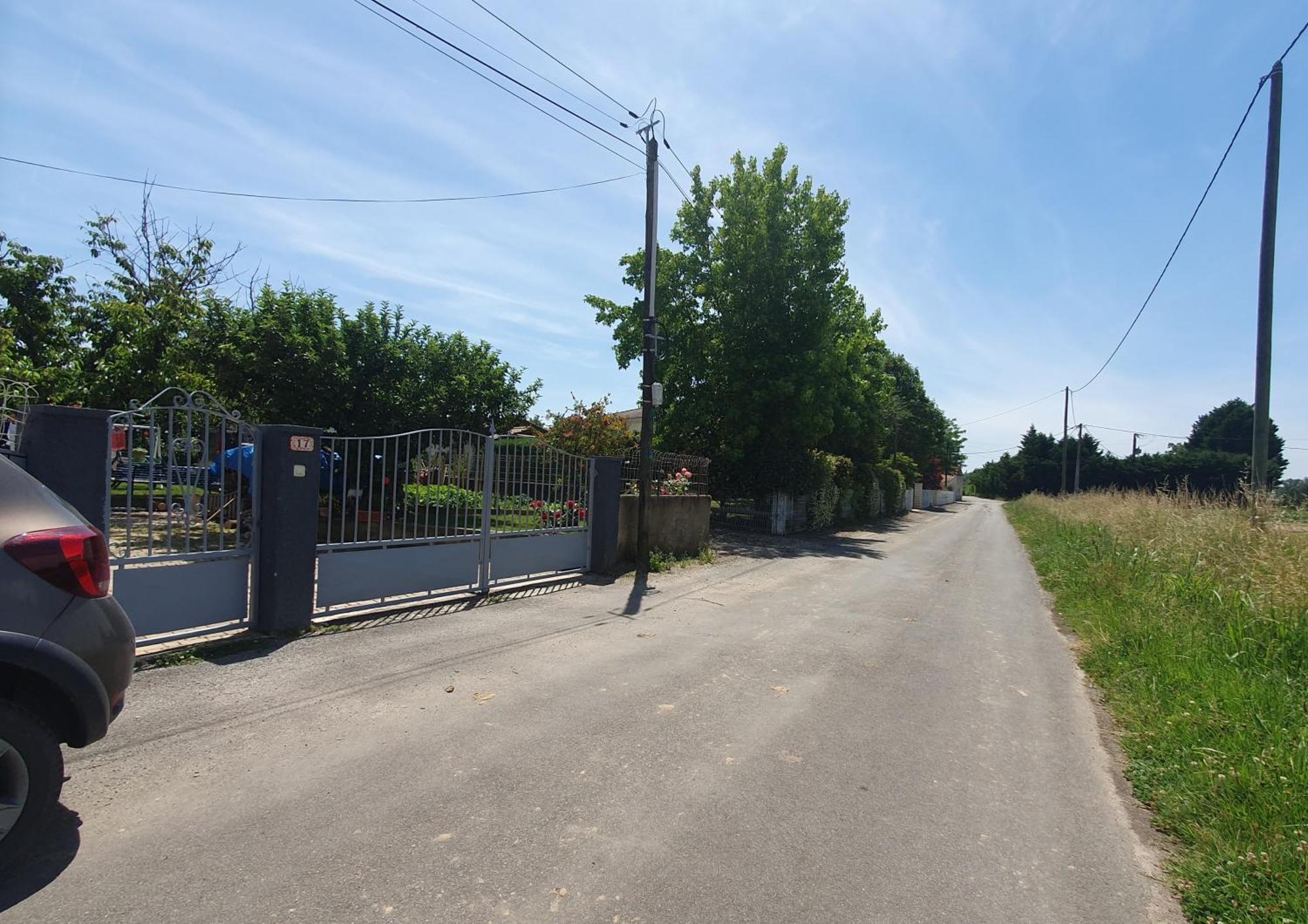 Chambre Mansardee Chez Mireille Et Bernard Saint-Laurent (Lot-et-Garonne) Exterior foto